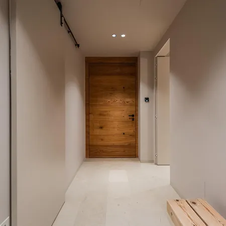 Villa Jerina Mansion By Pikhost *