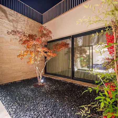 Jerina Mansion *