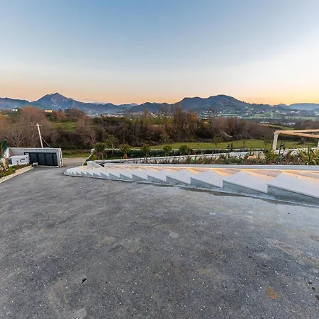 Villa Jerina Mansion By Pikhost *