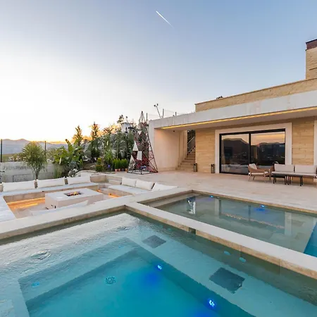 Jerina Mansion By Pikhost *