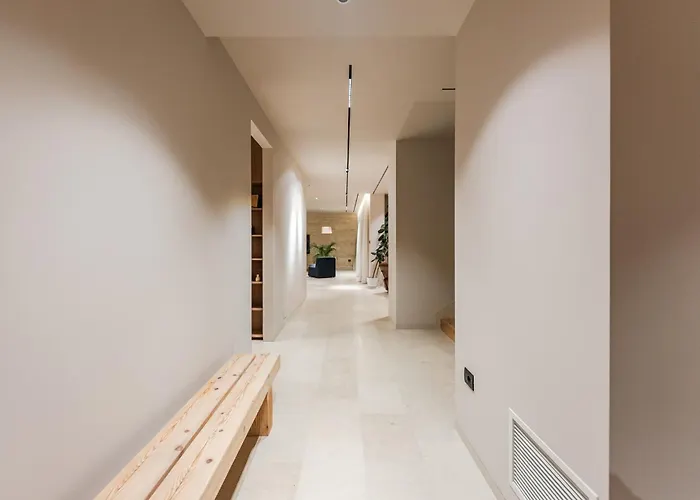 Jerina Mansion By Pikhost *