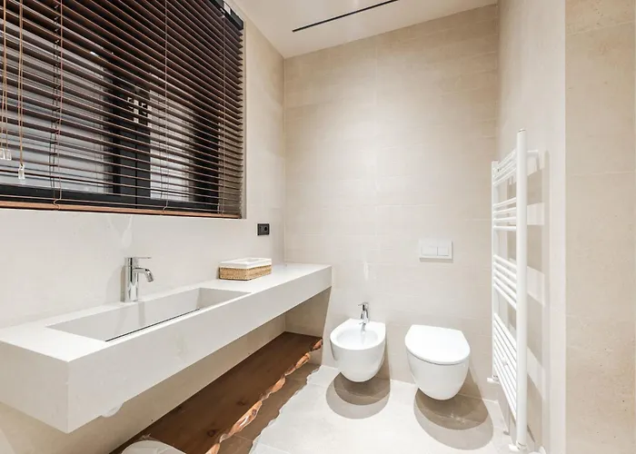 Villa Jerina Mansion By Pikhost Tirana