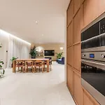 Jerina Mansion By Pikhost * Tirana