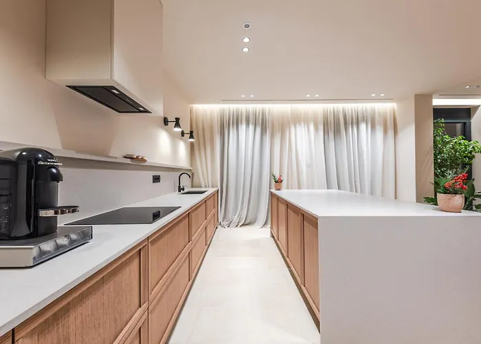 Jerina Mansion By Pikhost *