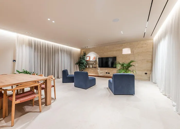 Villa Jerina Mansion By Pikhost *