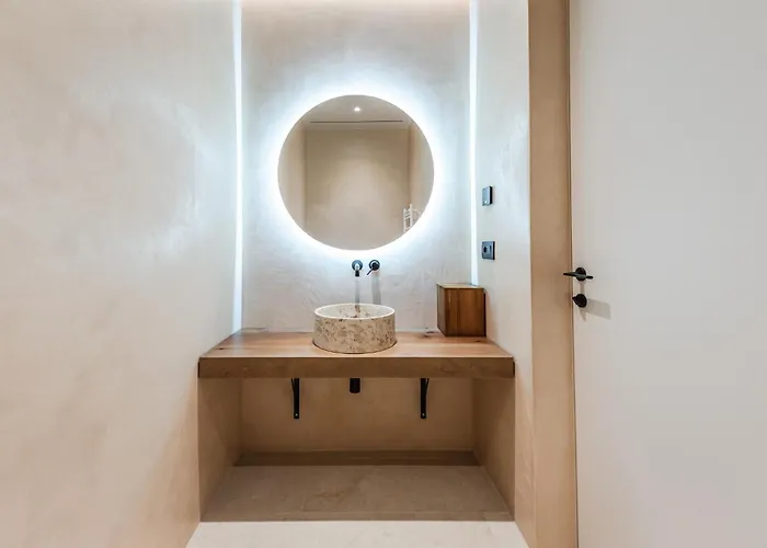 Jerina Mansion By Pikhost