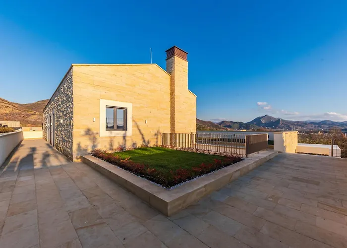 Villa Jerina Mansion By Pikhost